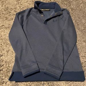 Boys Under Armour Cold Gear, Dry Wicking Golf Pullover